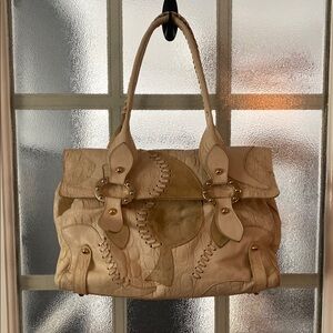 Elegant Cream and Tan Handbag Acadia